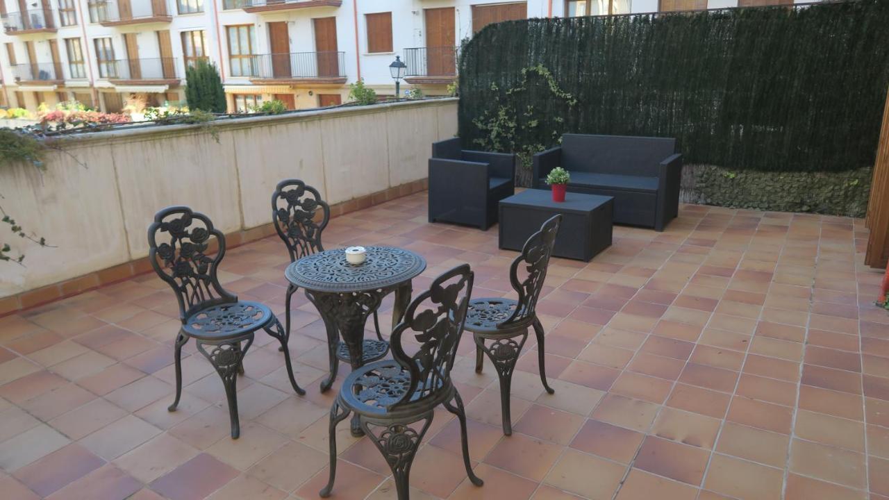 Apartamentos Palacio Azcarate Travesia Calvario Ezcaray Exterior photo